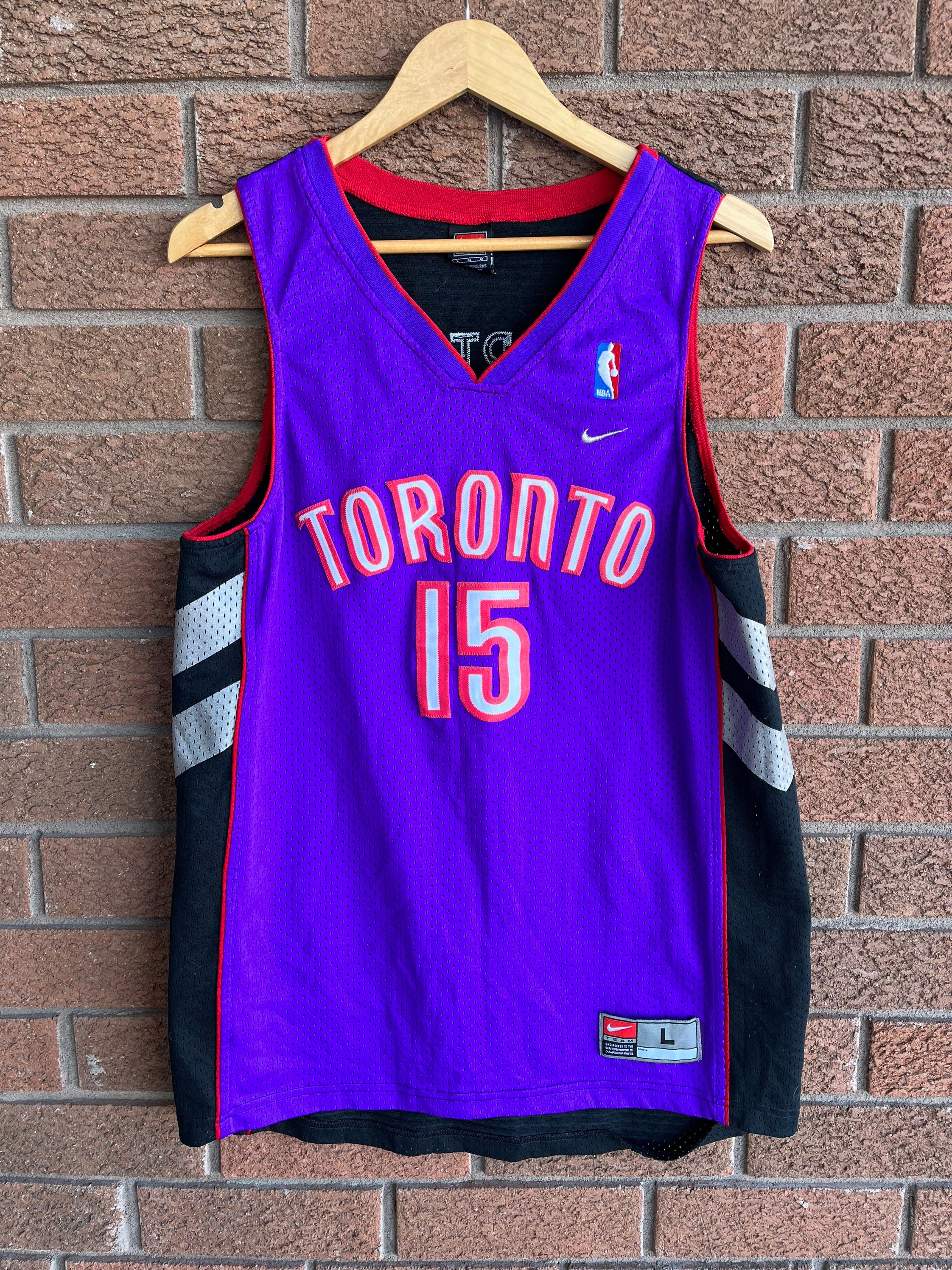 VTG Vince Carter #15 Toronto Raptors NIKE SEWN Throwback White