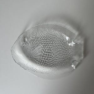 Vintage 1970s Arcoroc textured glass fish platter, French design, vintage glass serving plate, vintage glass tableware