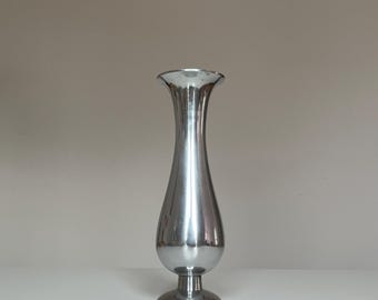 Jarrón y candelabro cromado vintage / Jarrón plateado de mediados de siglo / Decoración escultural de metal