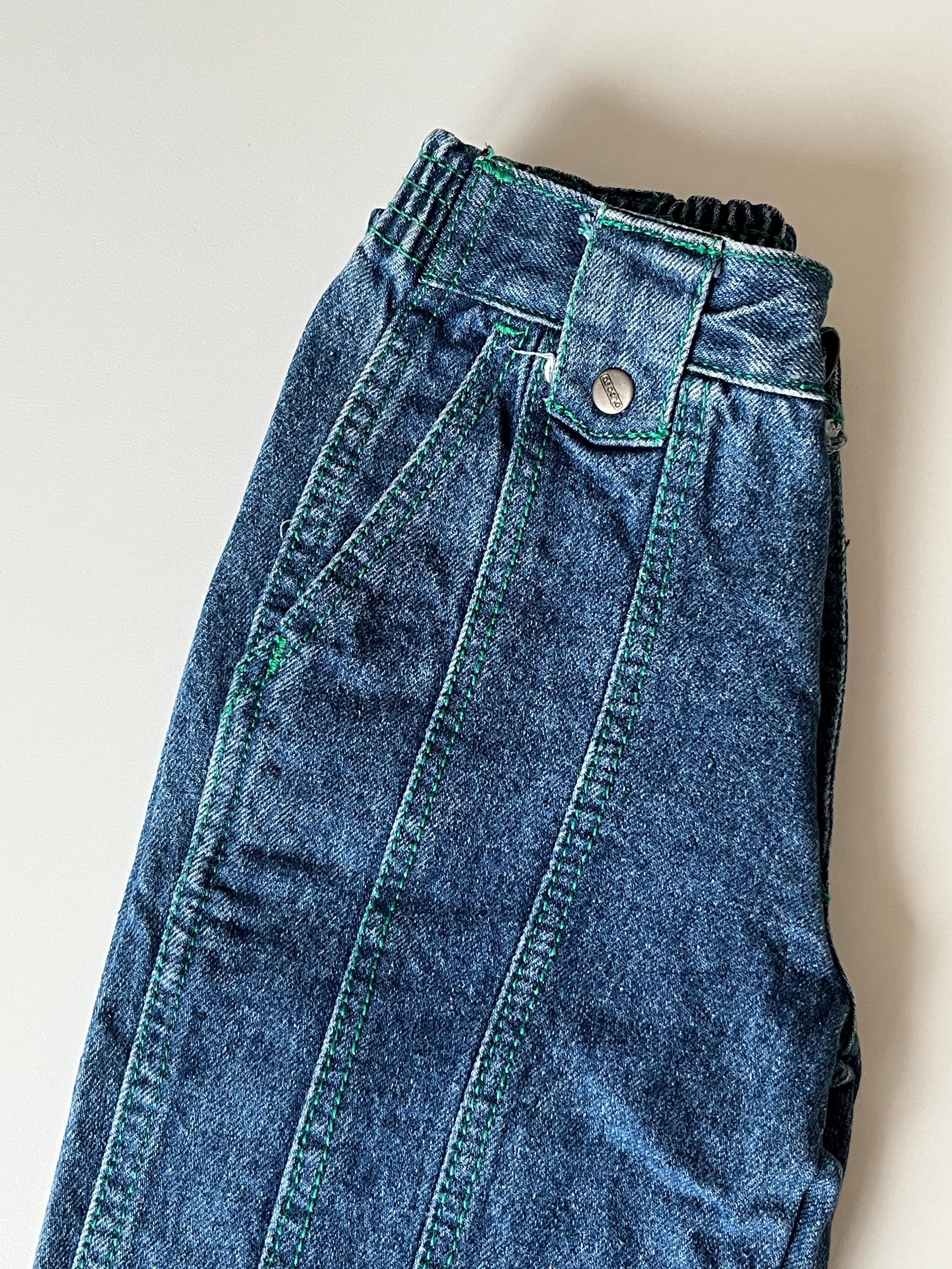 Ancien jean bleu marine stretch mi-hauteur déchiré la chérie en