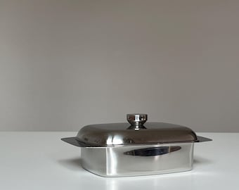 Mantequera vintage de acero inoxidable / Soporte de almacenamiento de cocina de estilo moderno de mediados de siglo