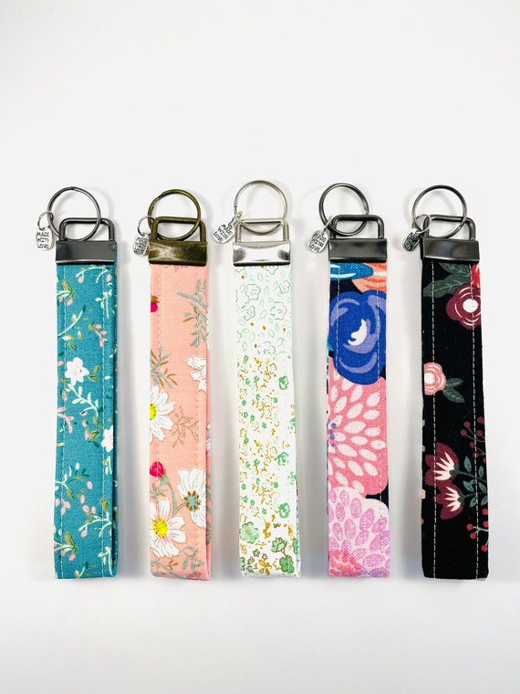 Floral Key Fob, Keychain, Wristlet Key Fob, Gift for Her, Holiday Gift 