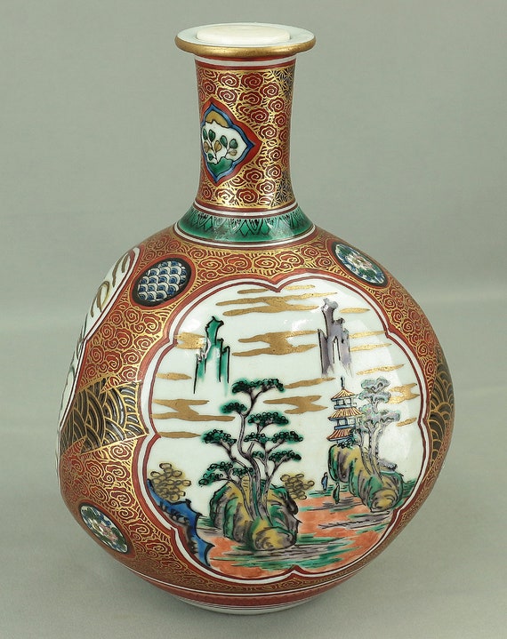 日本の九谷焼 三角壺 九谷庄三 (1816-1883) 花とセージ V969 - Etsy 日本