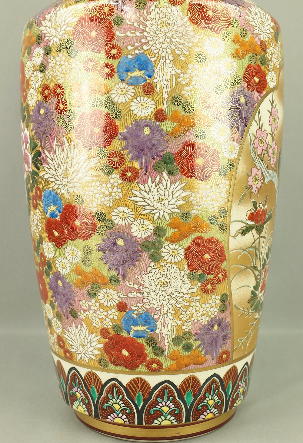 九谷幸仙 九谷幸仙 金彩九谷焼 花鳥図 金魚柄 飾り花瓶 45.8cm VA316