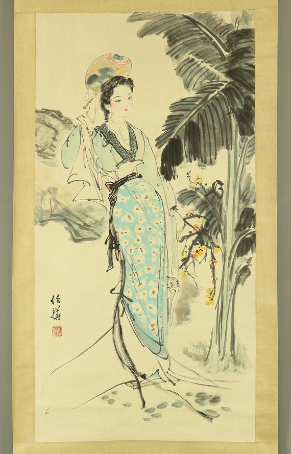 中国美術 大きな掛け軸 壁掛け / 青い服を着た美しい女性、大きな葉と