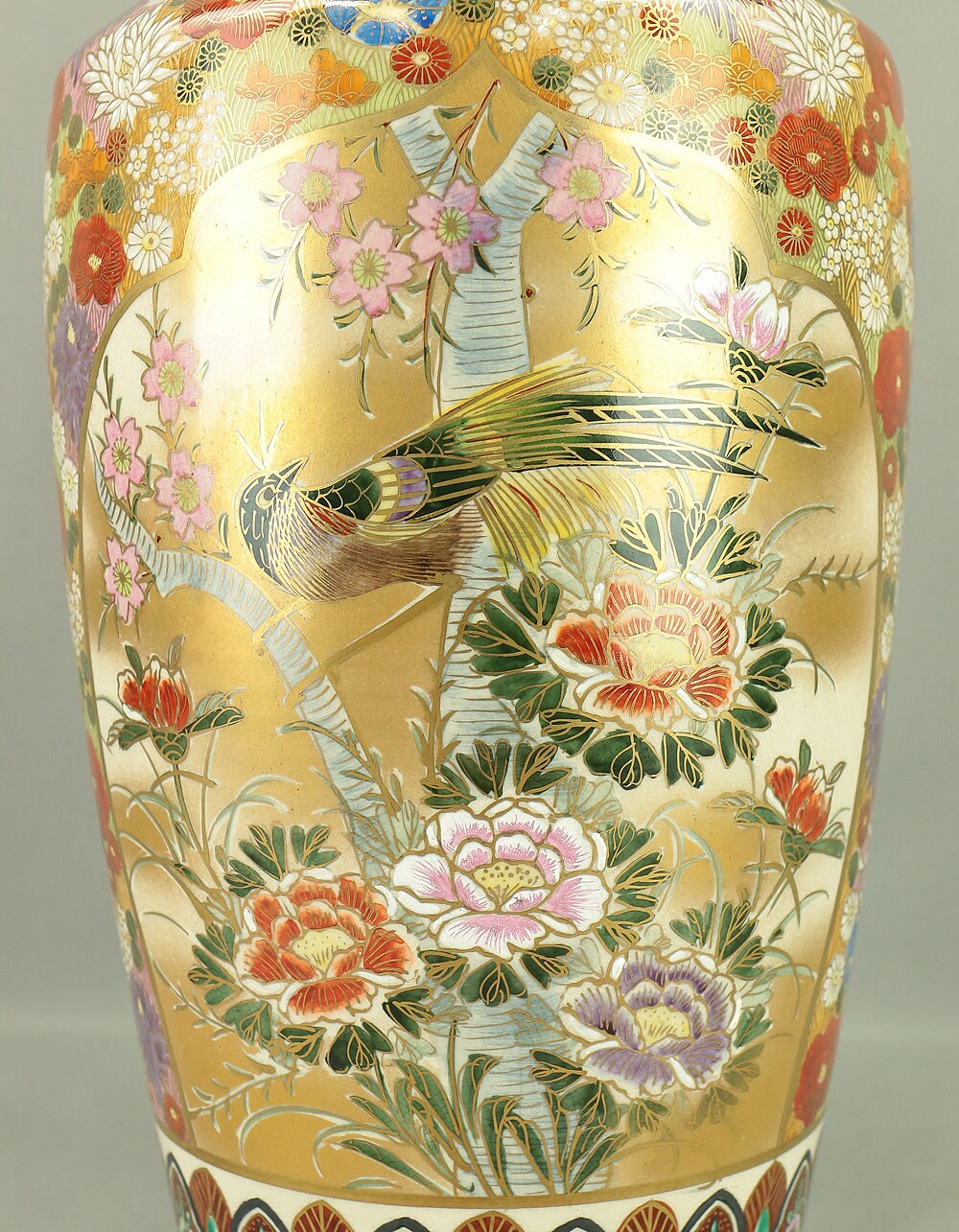 九谷幸仙 九谷幸仙 金彩九谷焼 花鳥図 金魚柄 飾り花瓶 45.8cm VA316