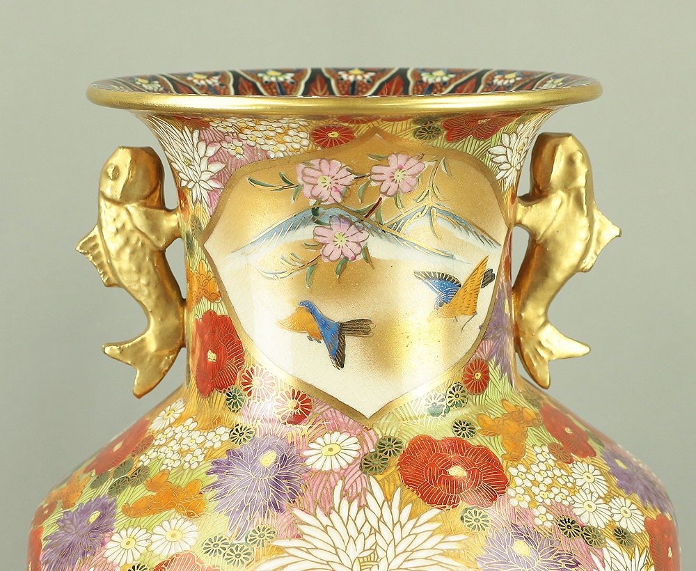 九谷幸仙 九谷幸仙 金彩九谷焼 花鳥図 金魚柄 飾り花瓶 45.8cm VA316