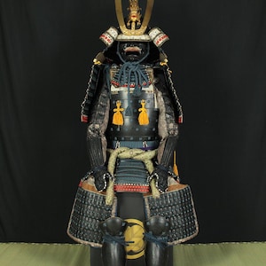 Life Size Samurai War Armor Dragon Ornamental Helmets Black Colored Body with Armor Stand, Armor Box VA715