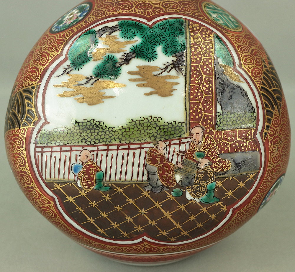 日本の九谷焼 三角壺 九谷庄三 (1816-1883) 花とセージ V969 - Etsy 日本