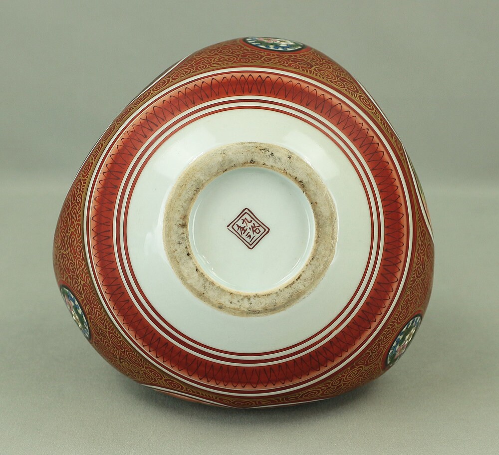 日本の九谷焼 三角壺 九谷庄三 (1816-1883) 花とセージ V969 - Etsy 日本