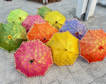 25 PC Lot Multi designed Indian Wedding Umbrella Vintage Sun Parasols Handmade Umbrella Decorations Indian Home Decoration Gold Printed