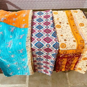 Lotto all'ingrosso trapunta Kantha vintage, coperta Kantha trapuntata indiana Sari, biancheria da letto antica Kantha Twin, trapunta Boho Kantha hippie immagine 4