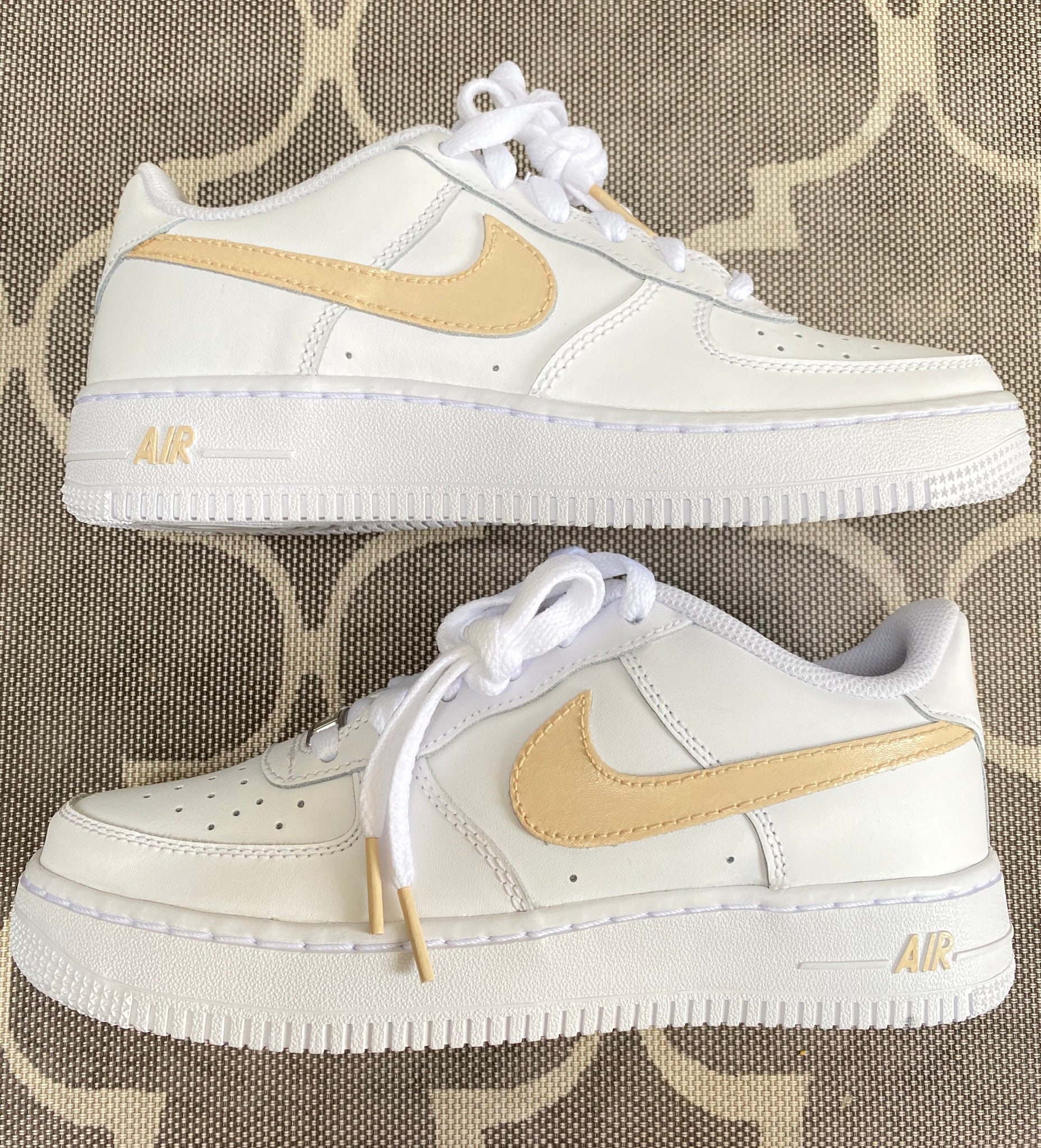 nike air force one tan