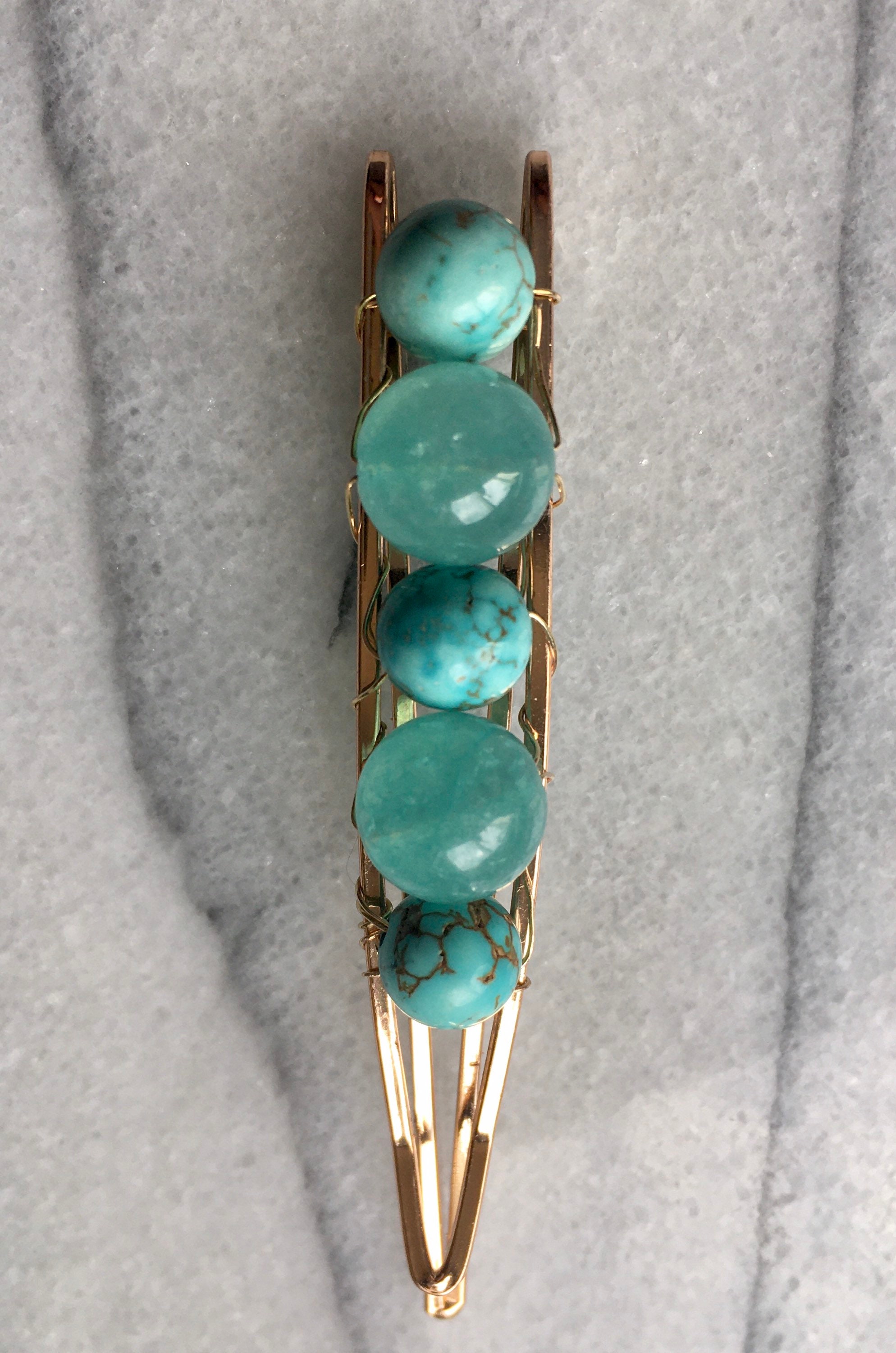 Turquoise Quartz and Howlite Hair Pin. Dyed Quartz and  display picture 1