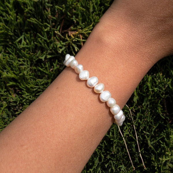 Pearl Bracelet, Natural Pearl Bracelet, White Pearl Bracelet, Freshwater Pearl Adjustable Bracelet, June Birthstone Bracelet, Gift for Her