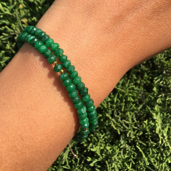 Jade Bracelet, Green Jade Bracelet, Small Green Gemstone, Green Beaded Bracelet, Dainty Jade Bracelet, Adjustable String Bracelet