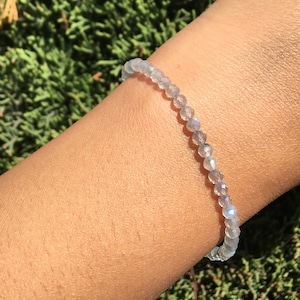 Labradorite Beaded Bracelet, Genuine Labradorite Gemstone, Dainty Crystal Bracelet, Adjustable Sliding Jewelry