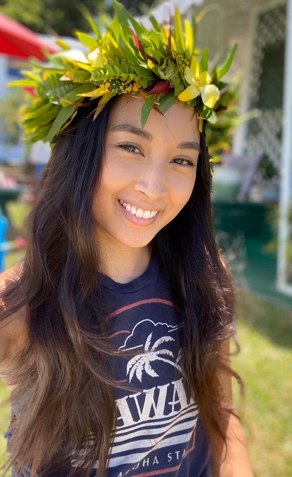 Mommy & Me Island Style Haku Lei - Fresh Flower Crown. You will receive you two flower crowns/halo/haku. Ti leaves, Mini Roses, Plumeria