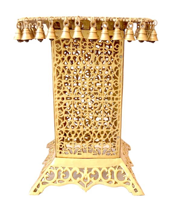 Fancy on sale corner table