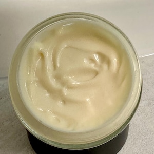 Buttermilk Daily Moisturizing and Hydrating Face Cream | Dry Skin Formula | Gift Idea