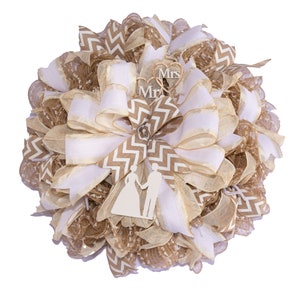 Mr. and Mrs. Wreath, Mr. and Mrs. Wedding Wreath, Bride and Groom Wreath, Bride and Groom Wedding Wreath, Wedding Decor, EspeciallyMade4Me