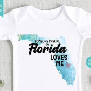 Jemand in Florida liebt mich PNG Sublimation, Florida State Onesies® Florida Baby Kleidung, Langstrecken-Baby-Body digitaler Download