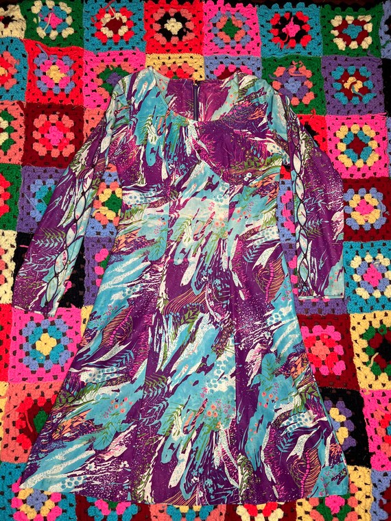 Vintage 1960s groovy psychedelic go go dress Gem