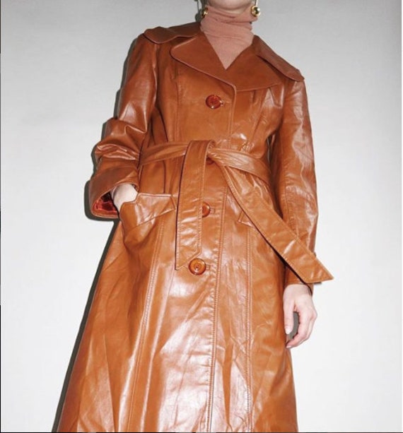 Vintage toffee brown leather blazer from the 70s