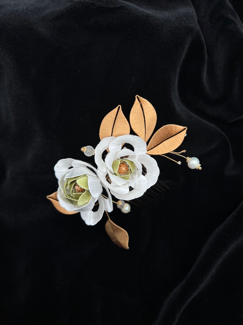 Silk Twining Floral Hair Comb, Decorative Comb - Rosa Chinensis, Bridal Hair Accessories, Hair Decorations for shops Special Moments and Events