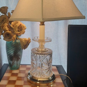 Lead Crystal Pinwheel Lamp, Accent, Vintage Table Lamp, Crystal Lamp, Cut Glass, Pinwheel&Star Design, Lighting, Home Decor, Crystal Lamp