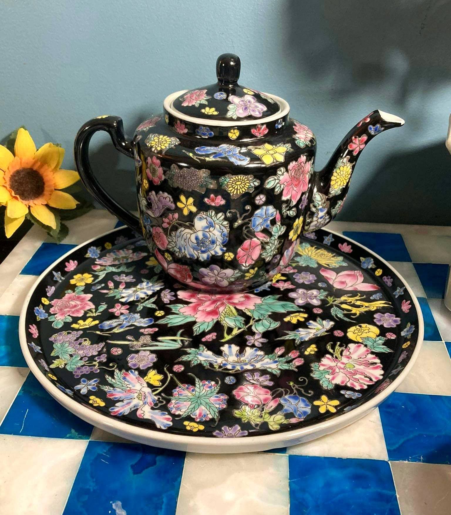 Famille Noir, Black Floral Tea Set, (6pcs), Mun Shou, Porcelain