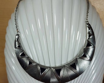 Cresent Moon Necklace, Silver Tone, Black Enamel, Costume Jewelry, Vintage Necklace, Fashion, Womens Jewelry, Fancy, Stylish, Chunky,