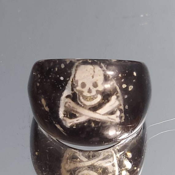 Chunky Ring, Vintage Lucite Chunky Ring, Skull, C… - image 2