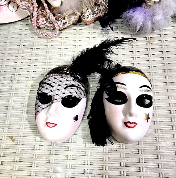 Porcelain Masks, Wall Hangings, Wall Mask, Clown, Vintage, Hand Painted, Wall Decor, HomeDecor, Taiwan, Mari Gras, Feathered,