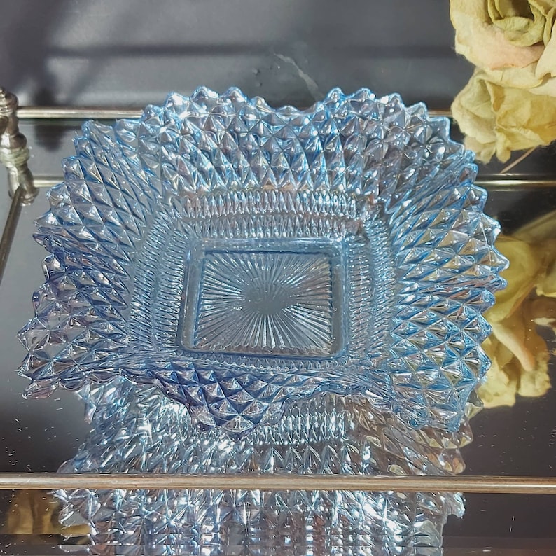 Diamond Pattern Home Decor Ashtray Trinket Dish Indiana Glass Ruffled Glass Dish