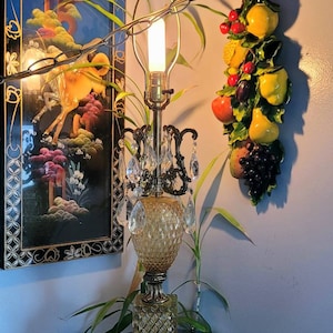 Brass and Crystal Lamp, Solid Brass, Teardrop Crystals, Vintage Table Lamp, Crystal, Table lamp, Clear Glass, Home Decor, Hollywood Regency