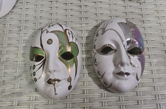 Porcelain Masks, (2pcs), Wall Hangings, Wall Mask, Clown, Vintage, Hand Painted, Wall Decor, HomeDecor, Mari Gras,