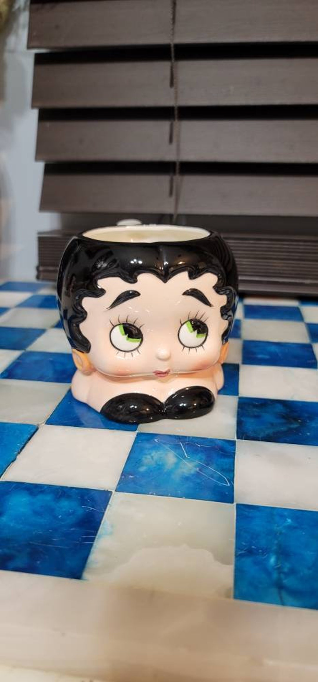 〖戦前Betty Boop〗珍品！犬とお散歩ベティちゃん陶磁器人形 戦前Betty Boop〗珍品！犬とお散歩ベティちゃん陶磁器人形 戦前Betty