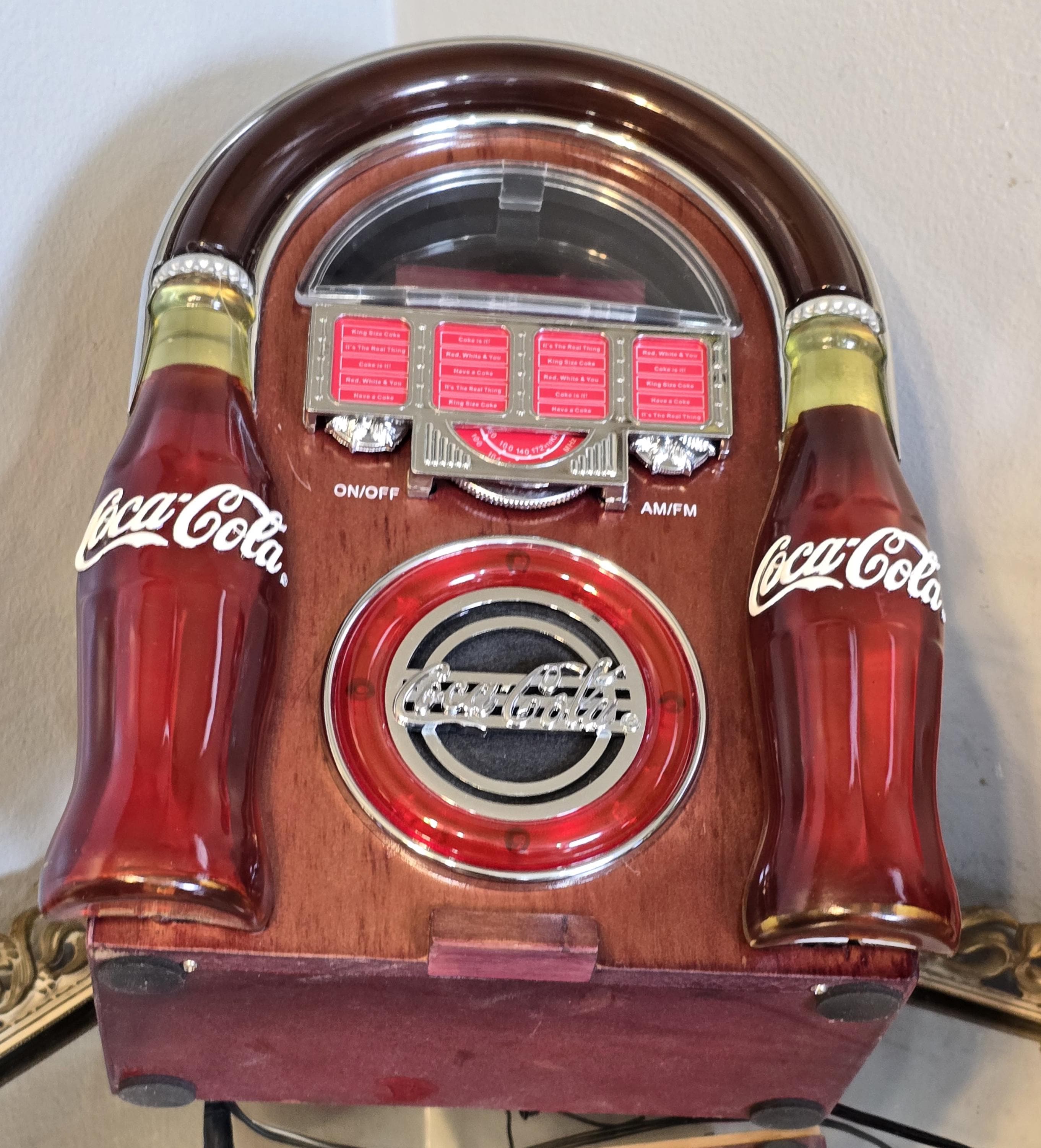 コレクション coca cola Jukebox type Radio vintage Coca Cola, Radio, Mini Jukebox, Lights Up, Vintage, Memories