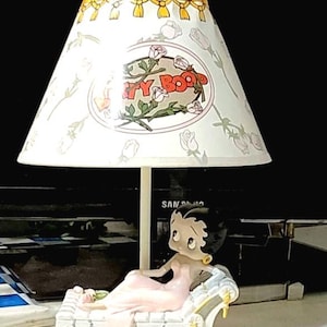 Betty Boop Lamp, Collectible,Originals Collection, , Bed of Roses Table Lamp, #10343, Vintage Betty Boop, 90s, Lighting, Novelty, Home Decor
