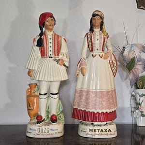 Vintage, Decanter,  Meatxa, Ouzu, Figurine Deacanter, ITALY, Dining&Serving, Collectible, Wine Bottle, Barware, Porcelain, Collectible,