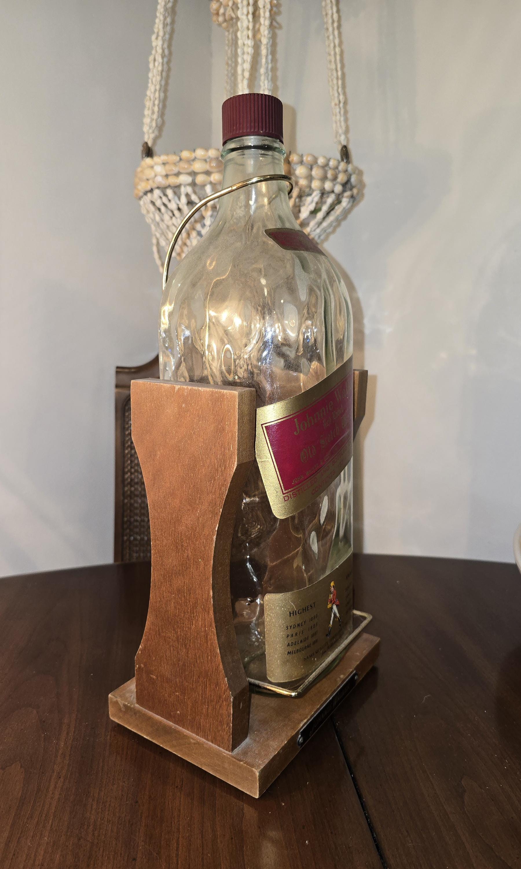 Johnnie Walker 木製樽型置物 中型 Johnnie Walker, Vintage, Glass Bottle With Wood Swing Stand, 19