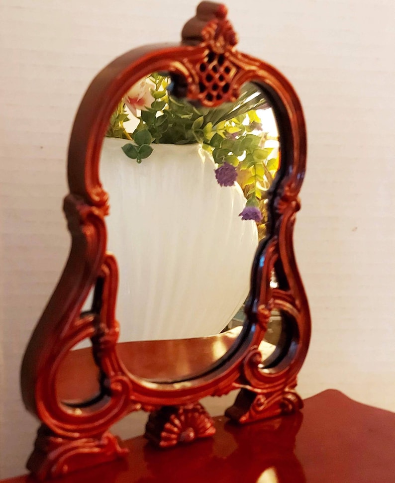 Quartz Clock Mirror Armoire Vanity Dresser Gloss Musical Jewelry Box Vintage Jewelry Plastic Red Gifts for Her Made in China,