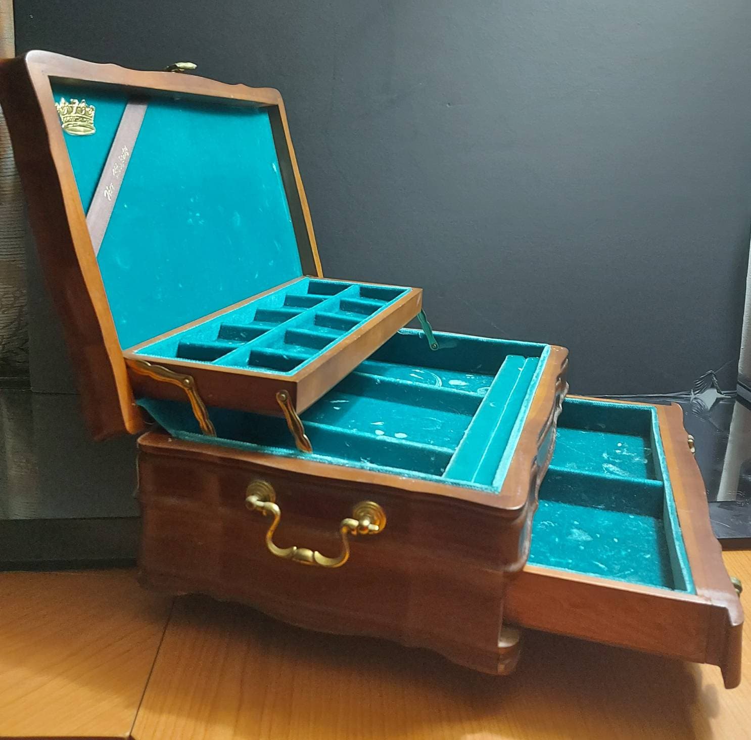 Jasco Jewelry Box Walnut Hardwood Vintage Jewelry Storage