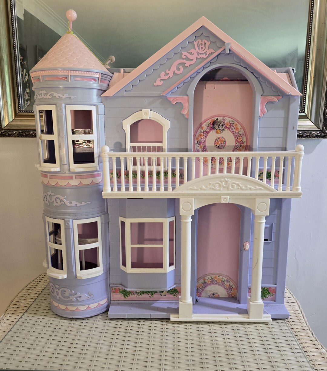 90 S Mansion Barbie Dream House