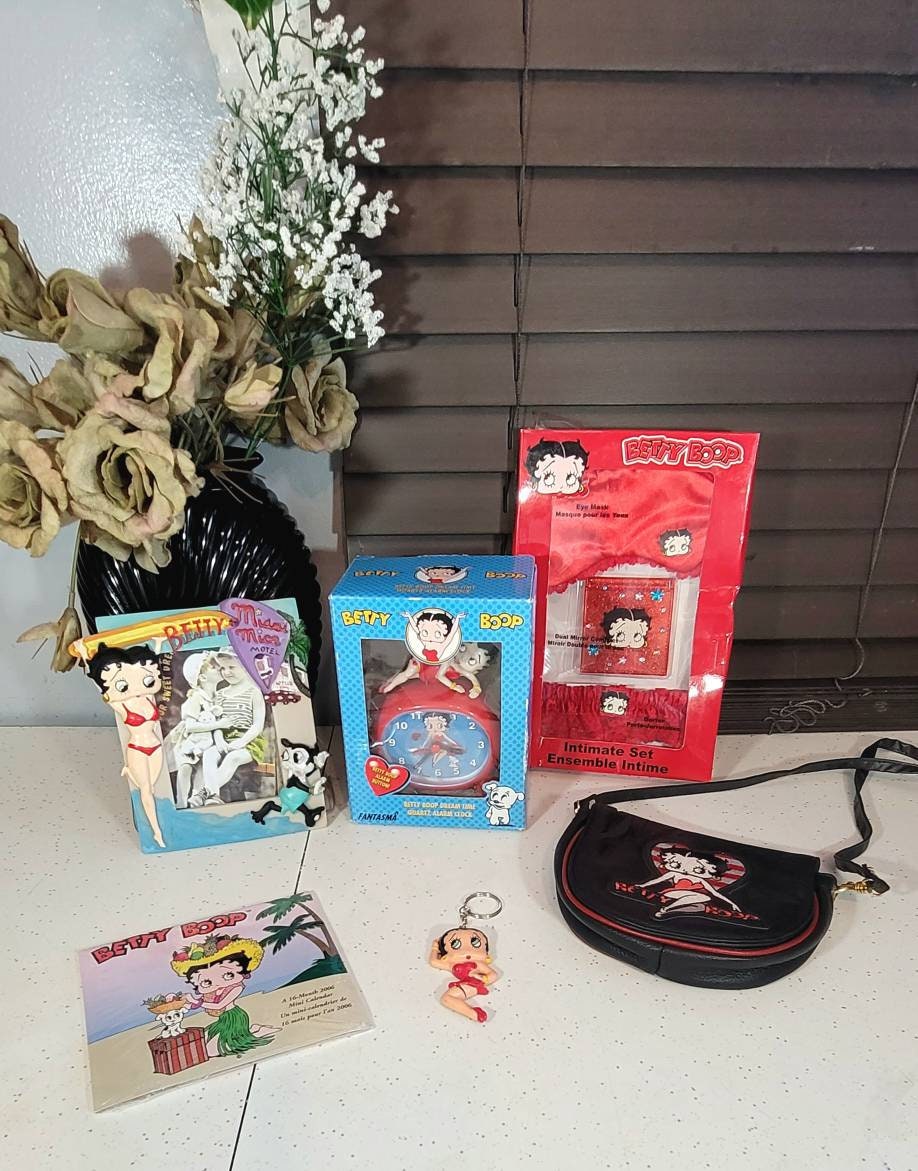 Betty Boop, Assorted Collectibles, Vintage, Keychain, Alarm