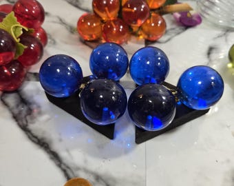 Lucite-druivencluster, houten stengel, groene bladeren, vintage keukendecor, vintage Lucite-druiven, amber, geel, oranje, glas, woondecoratie,