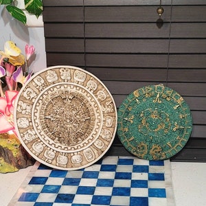 Aztec Calendar, Sun, Stone of The Sun, Made in Mexico, Aztec Mythology, Vintage, Resin Stone, Wall Hanging,