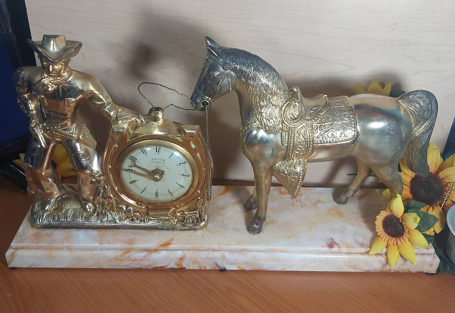 Roy Rogers & Trigger United Self Starting Clock MCM Mantle Etsy