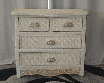 jamaican dresser designs Bring traditional luxury into your bedroom with this seven drawer dresser  and mirror set, will add much needed storage and style to any bedroom.  Contact : (876)899-8684/282-3695
